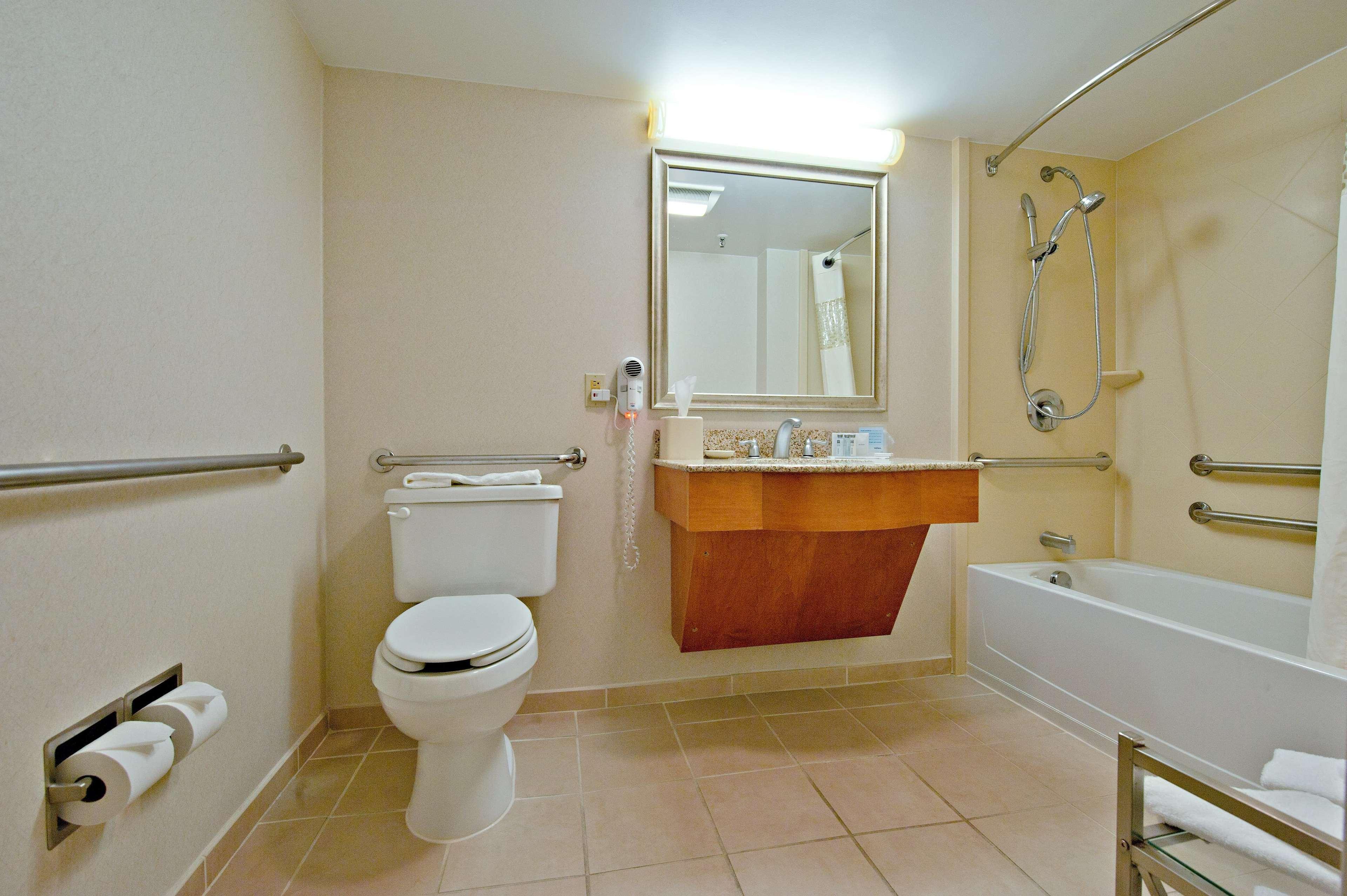 Hampton Inn Portland-Airport South Portland Chambre photo