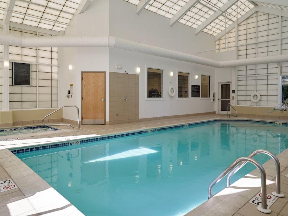 Hampton Inn Portland-Airport South Portland Extérieur photo