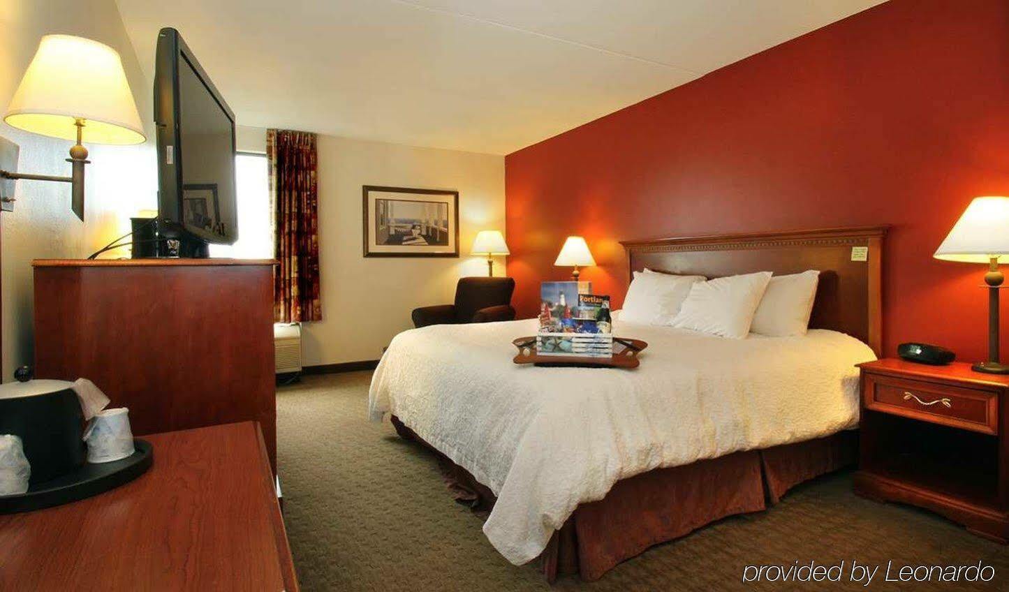 Hampton Inn Portland-Airport South Portland Extérieur photo